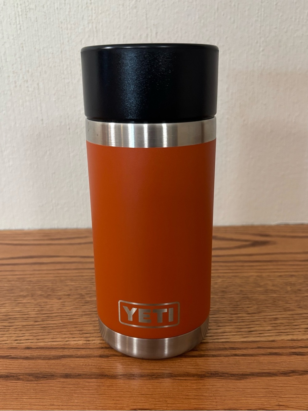 Yeti Rambler 12 oz Bottle Hot Shot Cap In King Crab